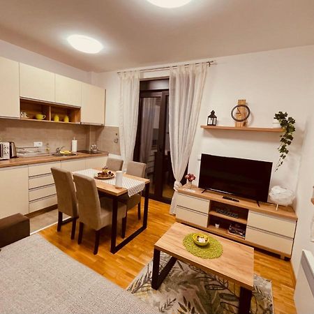 Lux Apartmani Vojinovic Zlatibor Exterior foto